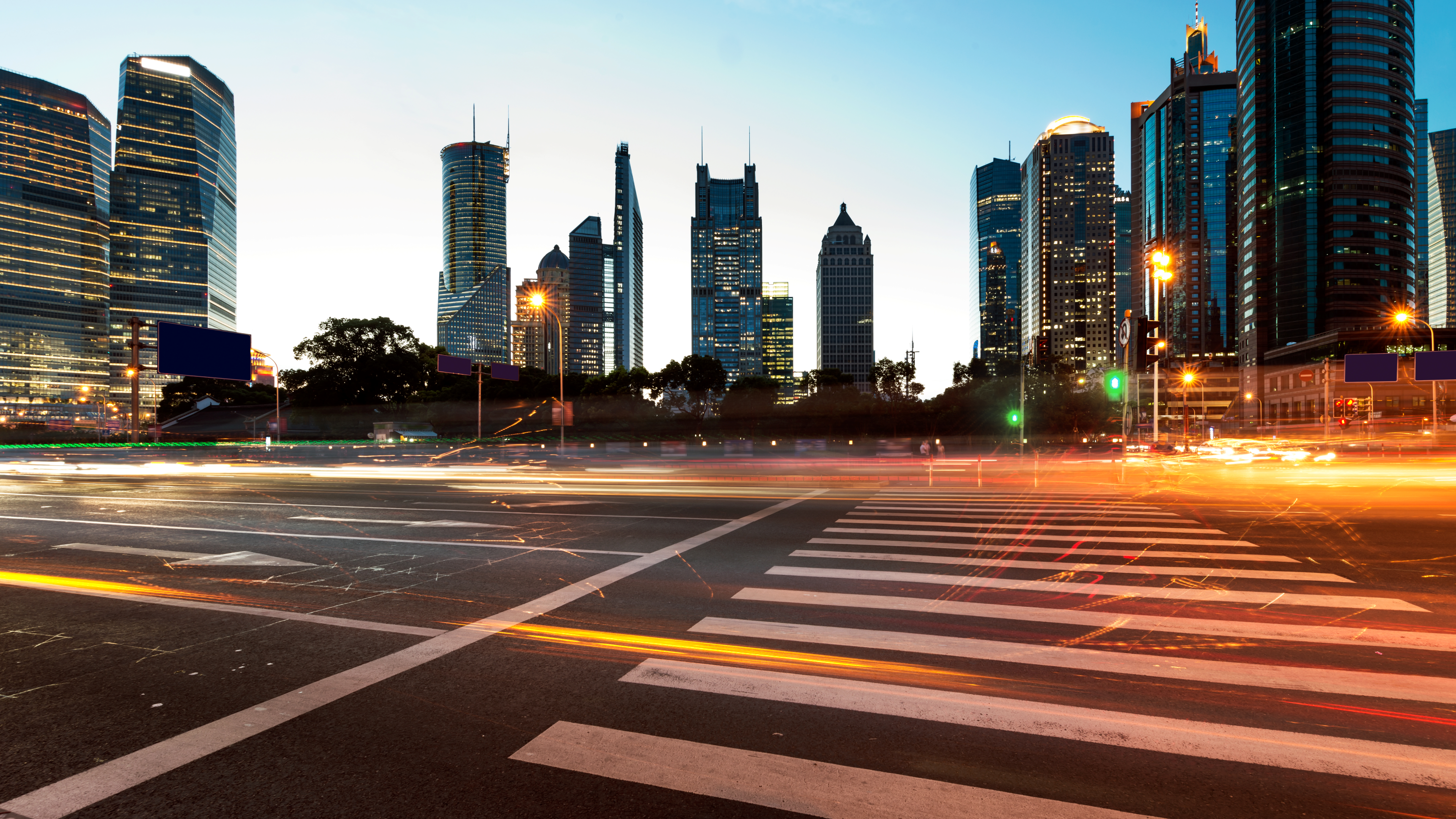 SWARCO ITS City Lights Traffic Night Urban Mobility
