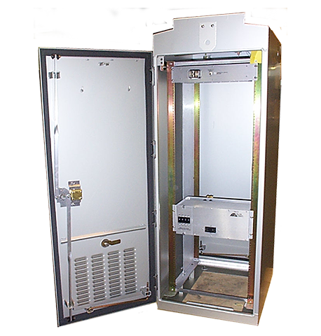 SWARCO McCain 334 CCTV Cabinet