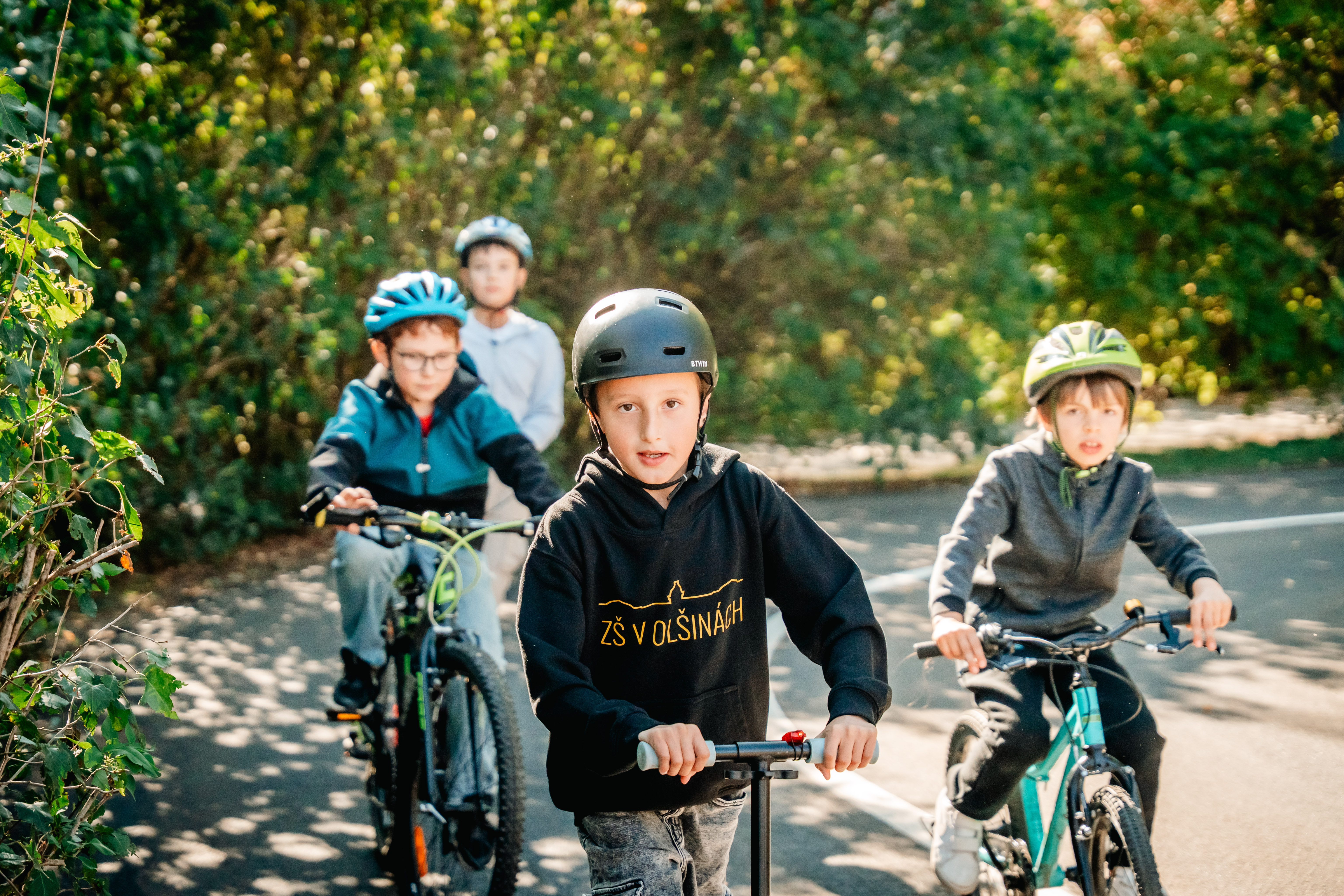 SWARCO ITS School playground traffic safety in Prague